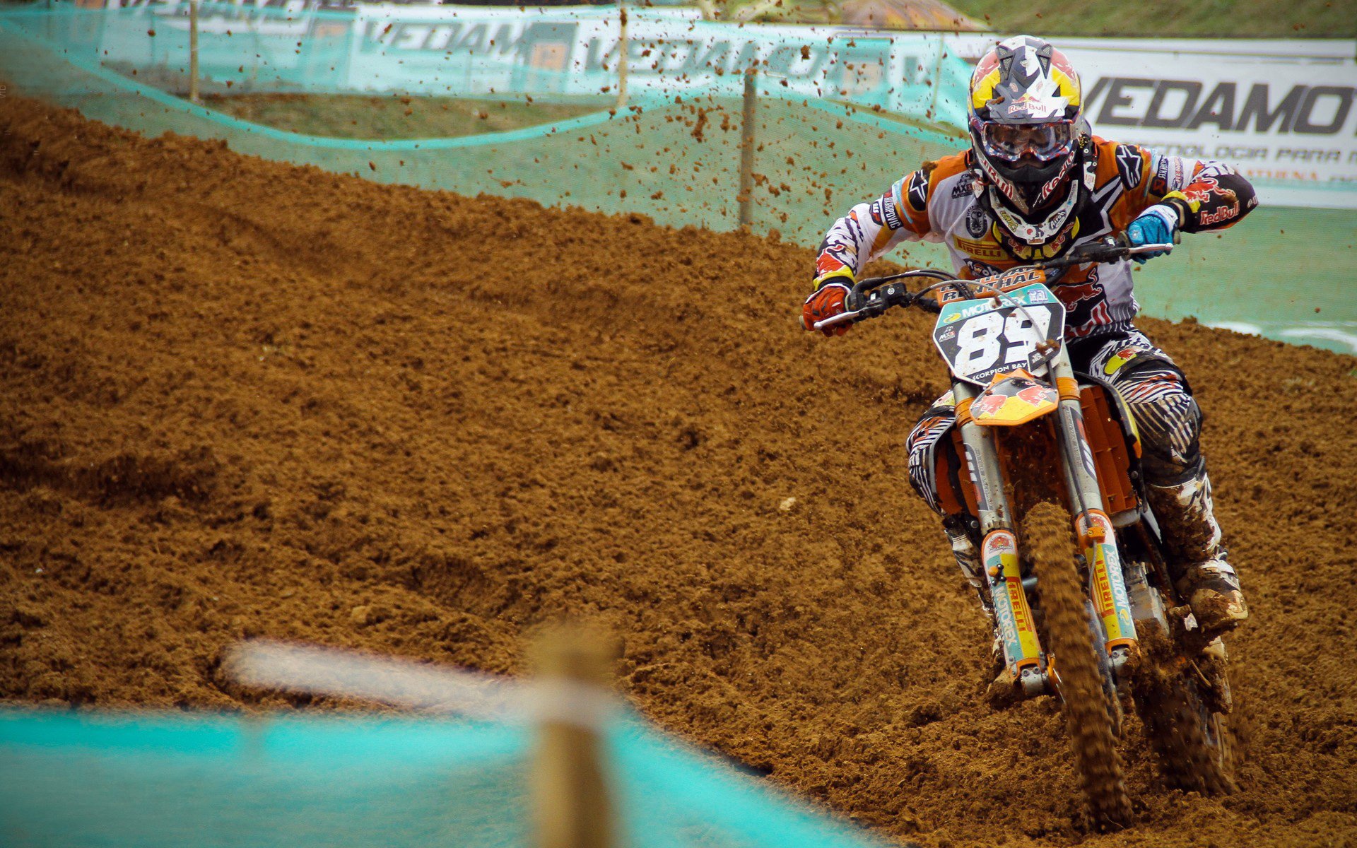 “数据驱动的比赛分析——大数据分析如何助力球队在市场竞争中脱颖而出”