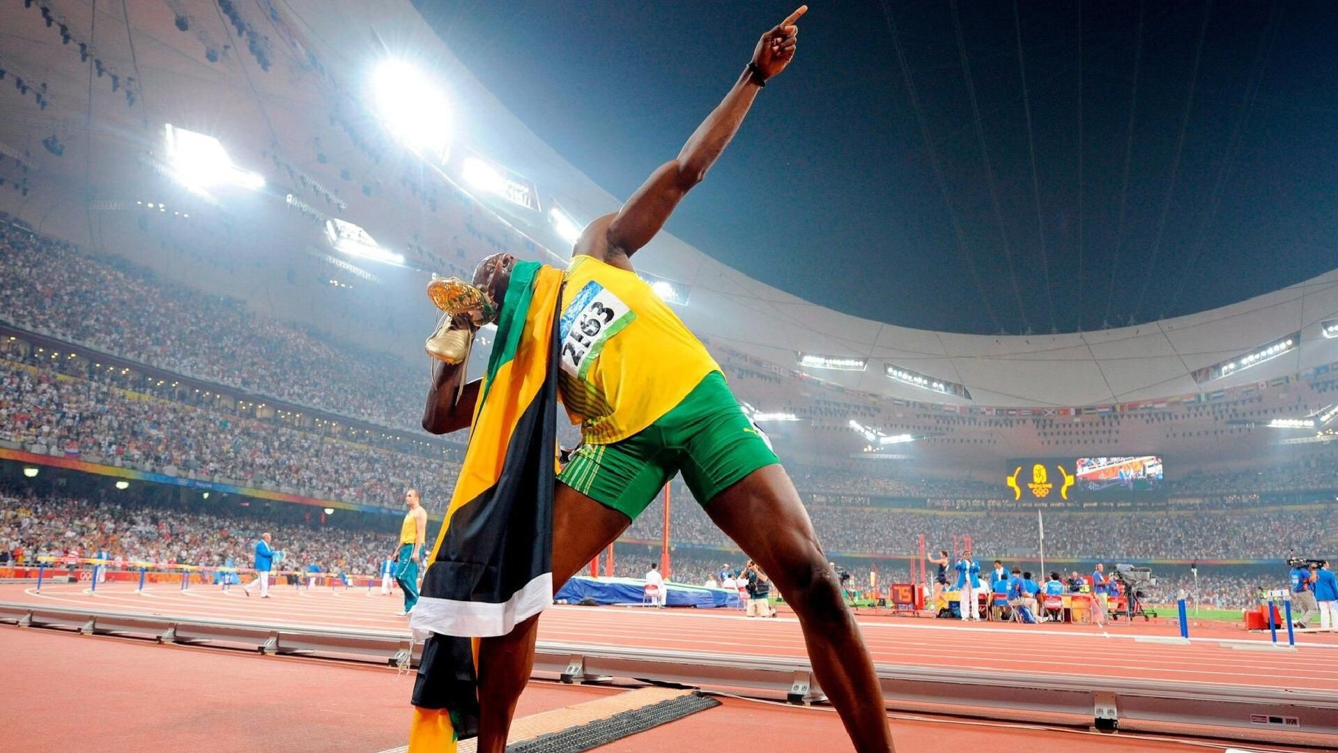 “胜负关键！比赛中的战术应变大揭秘”，全场比赛战术